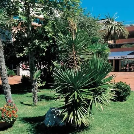 Hotel apartamentowy Pianeta *