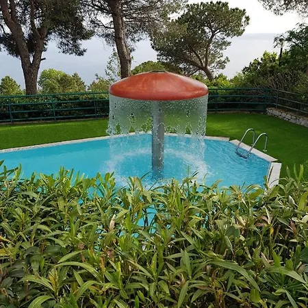 Ξενοδοχείο με διαμερίσματα Pianeta 3*